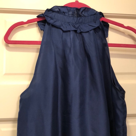 Stylish Blue Silk Top - Picture 6 of 7